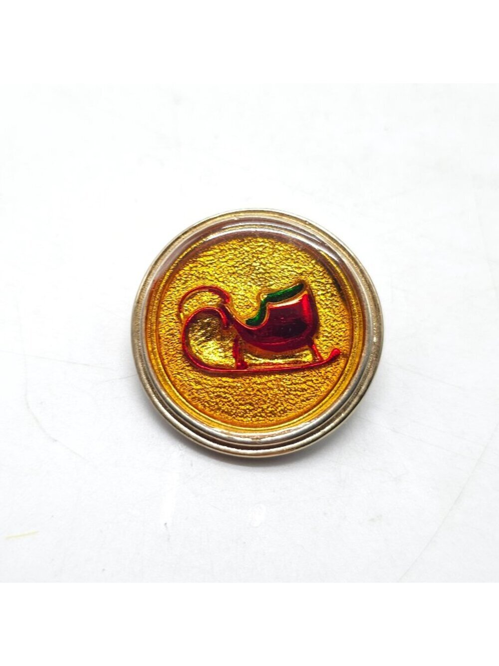 Vintage Gold Tone Sleigh Pin With Red Green Enamel Oval Holiday Brooch 1.25 in